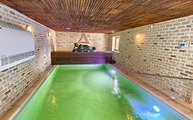Appartement Au Calme - Duplex 3 Ch - 5 Pers Avec Piscine Interieure 32C Namur - 5 Min E42 Sortie 12 Namur Ouest